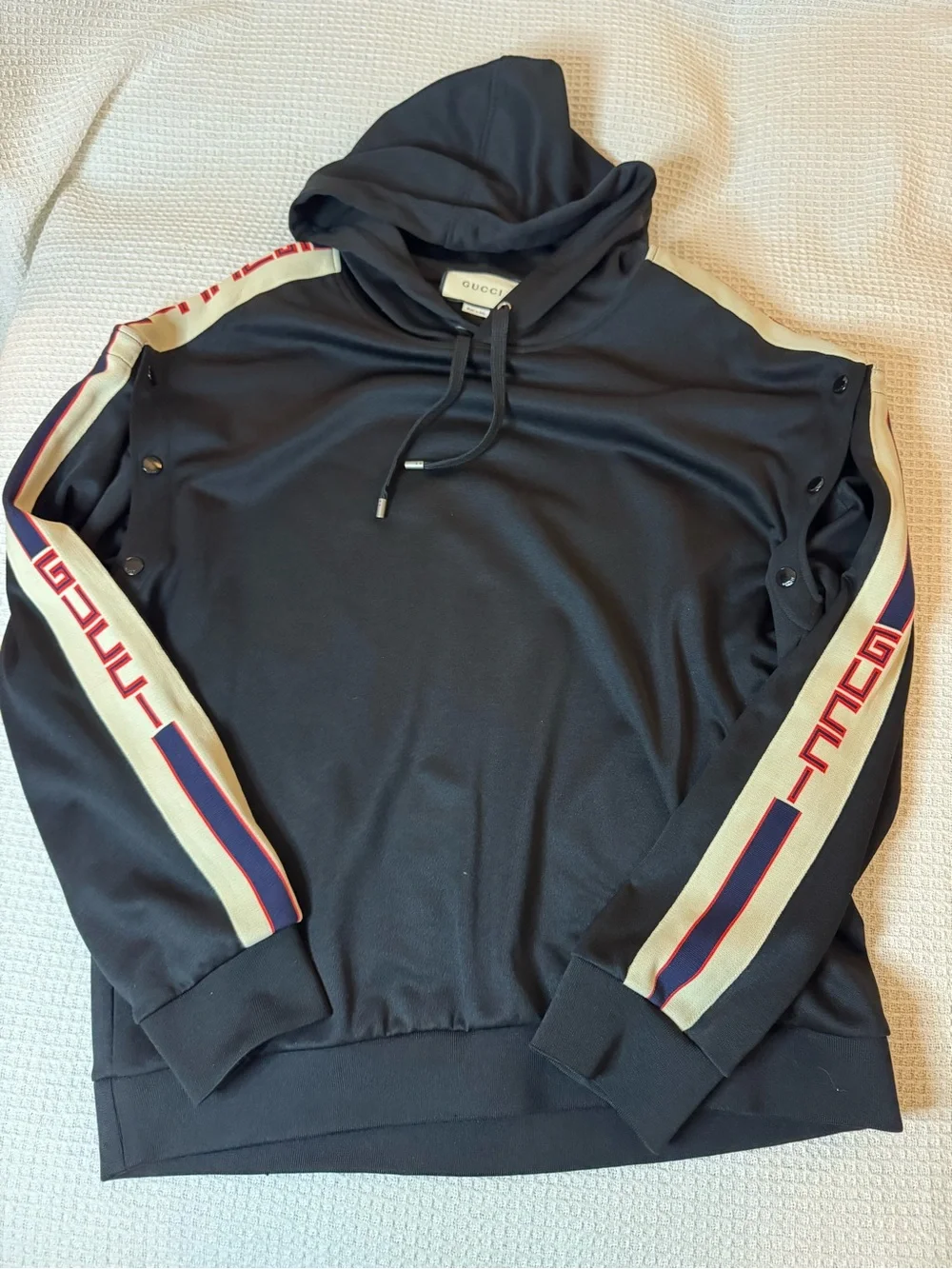 Gucci Black Men's Hoodie with Drawstring and snap off sleeves